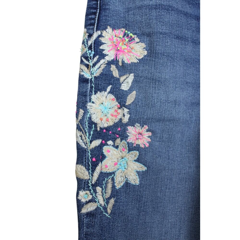 Lucky Brand Legend Sweet Straight Blue Embroidered Mid Rise Denim Jeans Size 12 - Picture 3 of 12